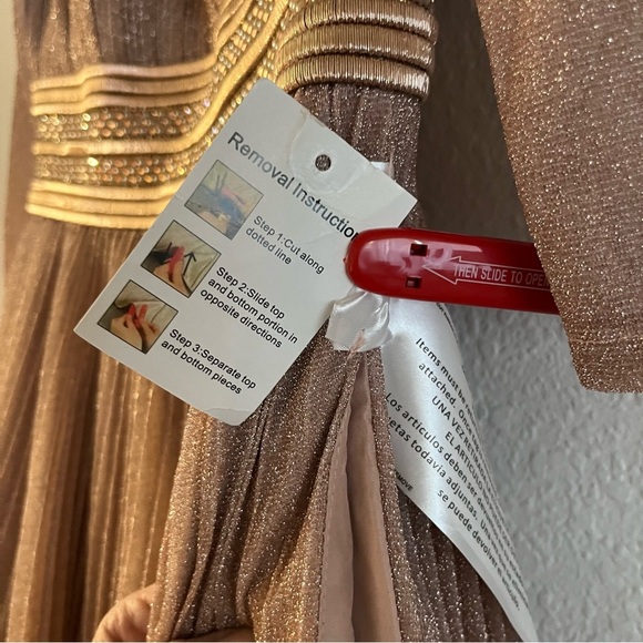 Mac Duggal Shimmering Ballgown A-Line Dress NWT 6 Rose Gold - Picture 10 of 10